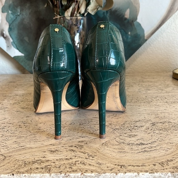 BCBGeneration Heels - Picture 3 of 4